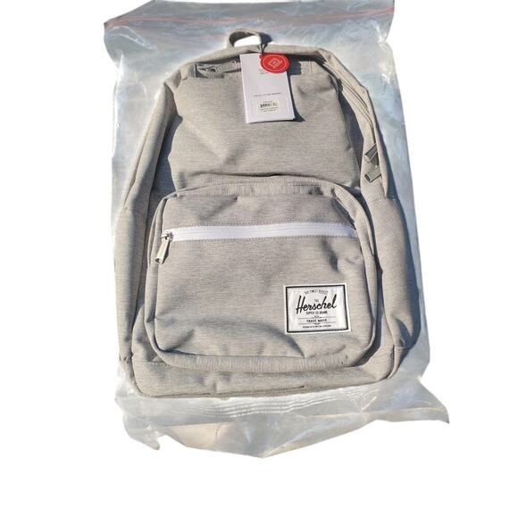NEW Herschel Pop Quiz Backpack 15" Laptop Pocket Gray Crosshatch Classic 22L - Picture 5 of 7